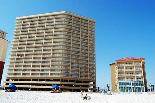 Seawind 1008: Beachfront With Pool And Kid's Bunk Holiday home